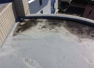 水たまりがひかない